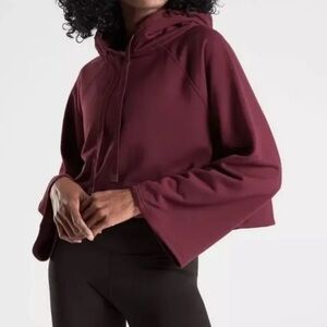 Athleta Womens burgundy steady state crop sweater M
